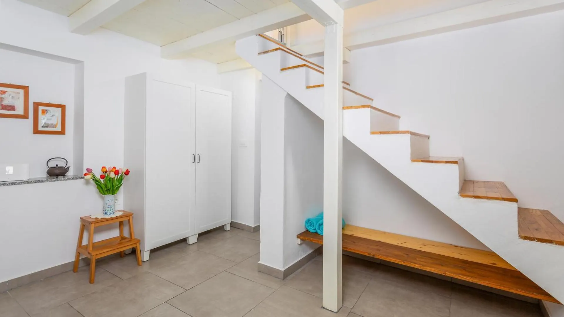 Gorgeous Home In Draga Bascanska With Wifi