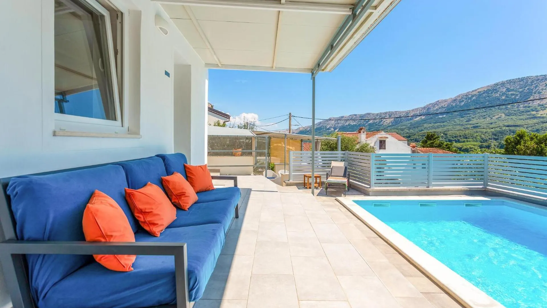 Gorgeous Home In Draga Bascanska With Wifi