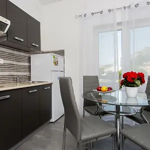 Mimi Apartament