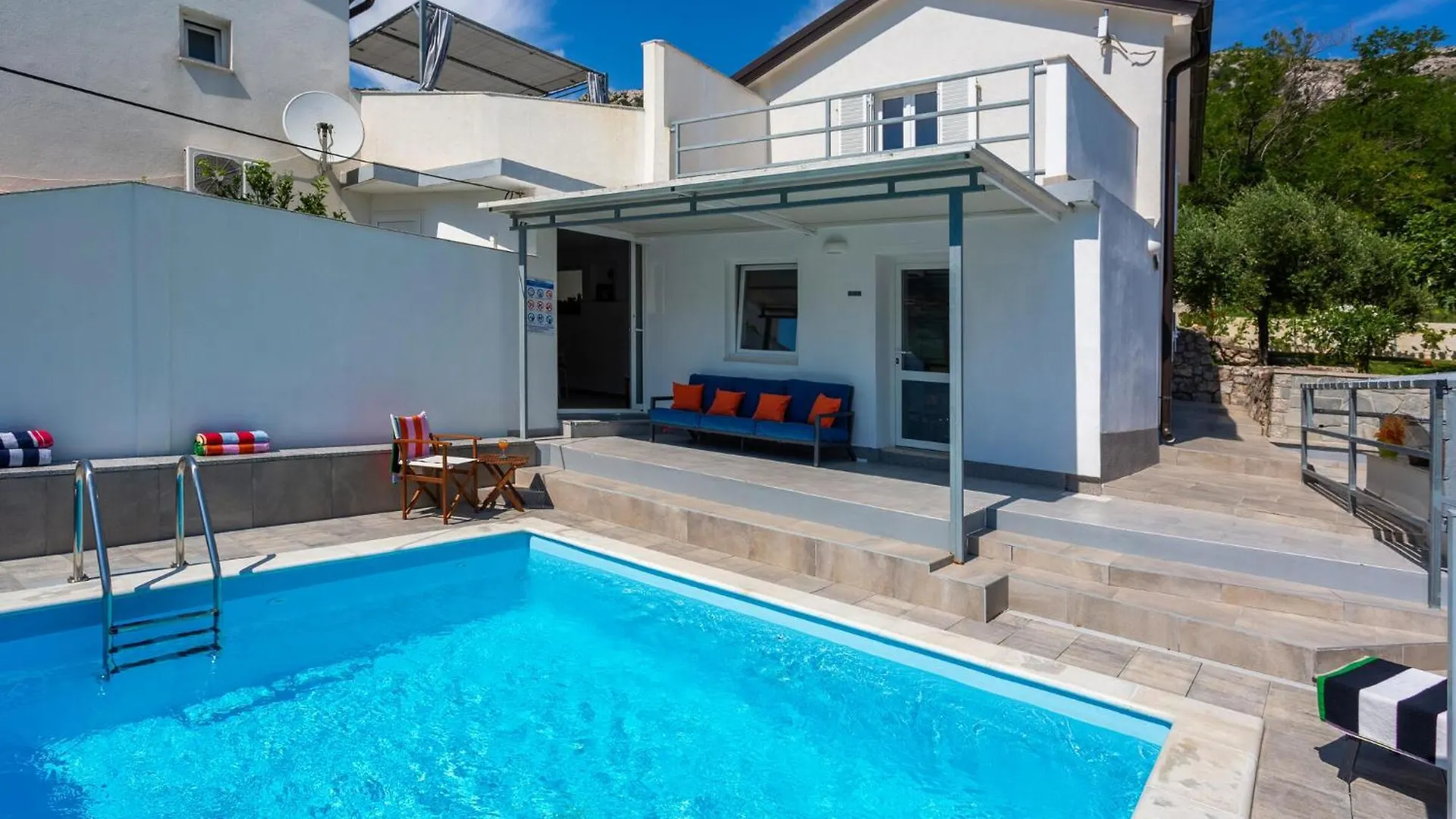 Gorgeous Home In Draga Bascanska With Wifi